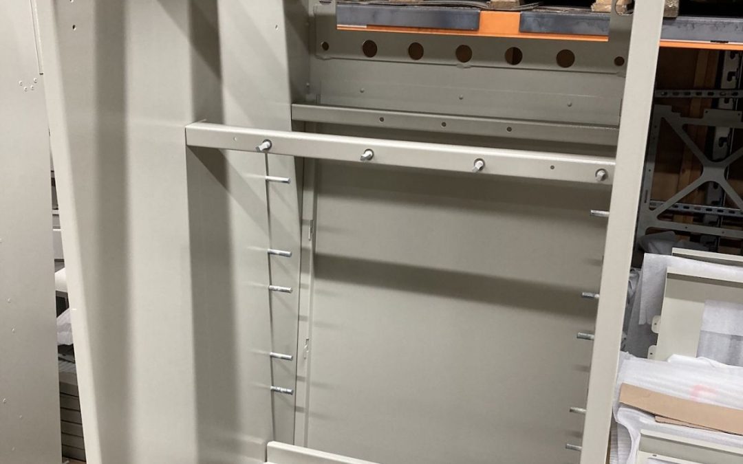 Semi-assembled low voltage distribution cabinet